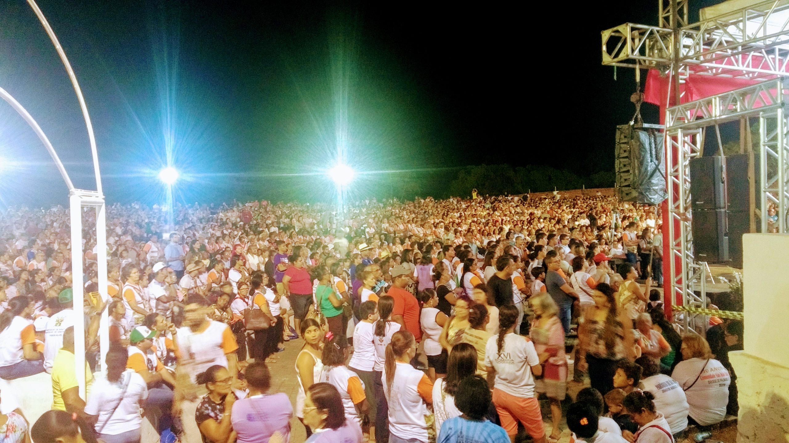 Milhares de fiéis na XIX Romaria do Sagrado Coração de Jesus em Palmares