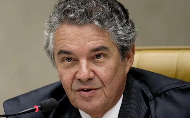 Marco Aurélio encaminha à PGR pedido de afastamento de Bolsonaro