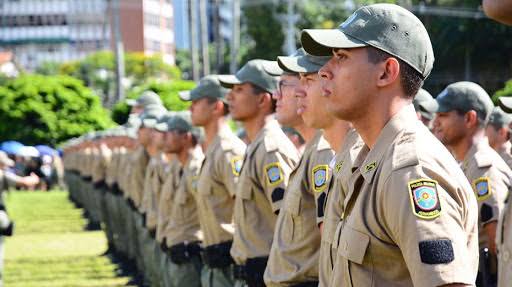Paulo Câmara convoca 1.085 policiais militares, civis e bombeiros  para fortalecer a segurança pública
