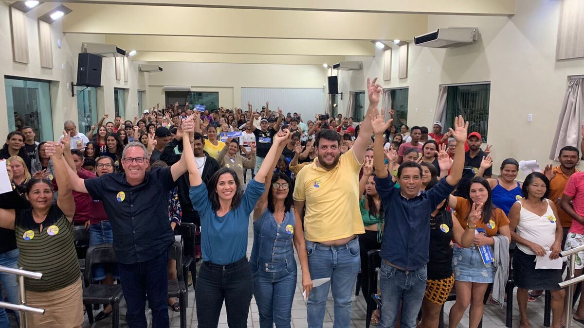 Agenaldo Lessa anuncia apoio a Álvaro Porto em evento lotado em Palmares