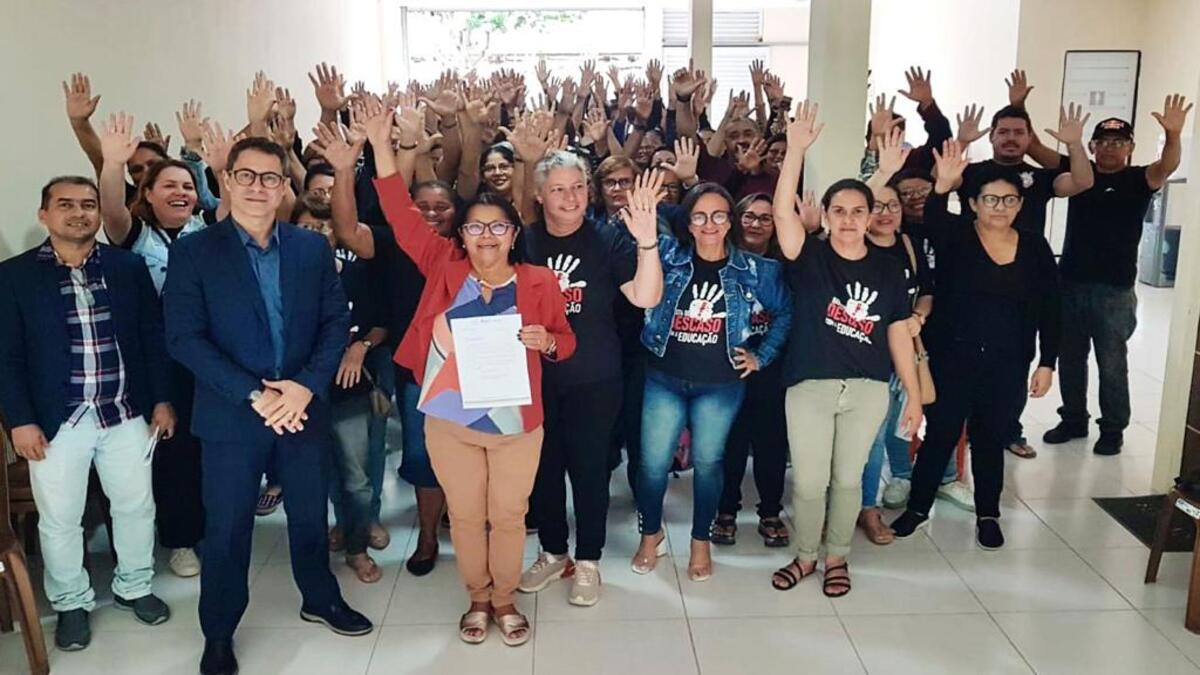 Prefeitura propõe reajuste bem abaixo do piso e professores de Belo Jardim farão greve de advertência