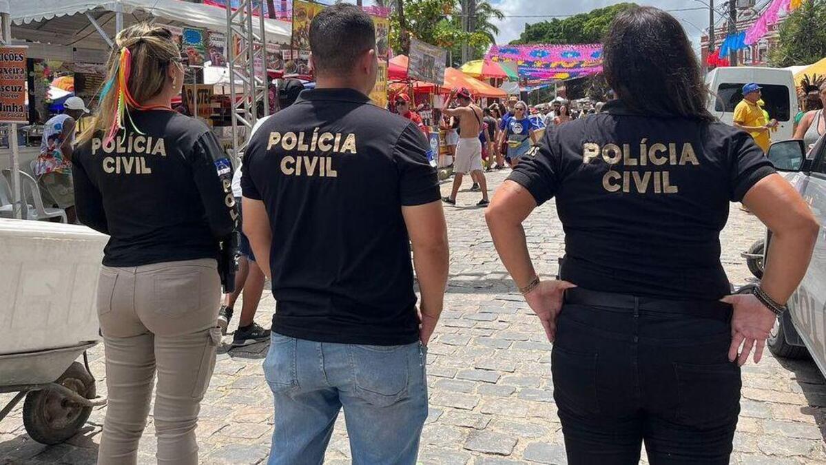 Governo de Pernambuco anuncia que deve dobrar número de vagas para concurso da Polícia Civil