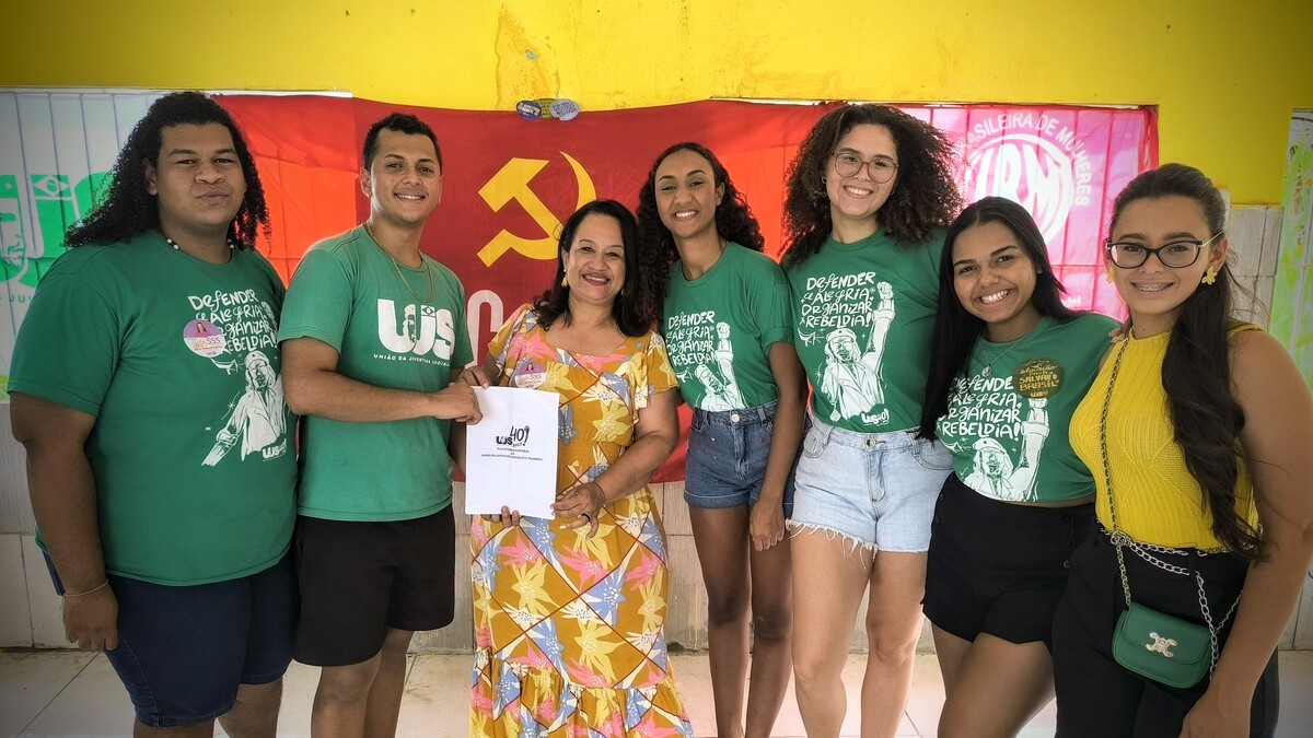 Rita Nascimento assina Plataforma Eleitoral da UJS e assume compromisso com a Juventude